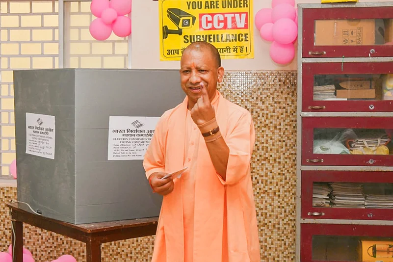 Yogi Adityanath 
casts his vote in Gorakhpur